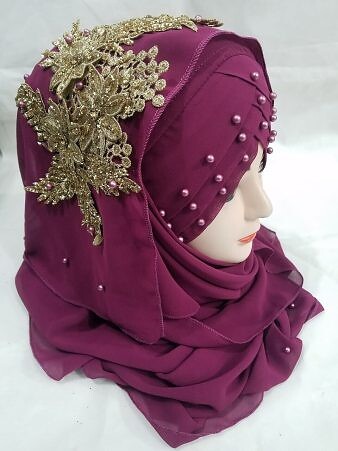 Pearl Ready to Wear with Fancy Bunch - Fuchsia Pearl Ready to Wear with Fancy Bunch - Fuchsia