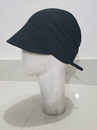 Canvas with Tie Back Bonnet - Black