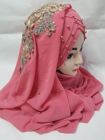 Pearl Ready to Wear with Bunch - Pink Pearl Ready to Wear with Bunch - Pink