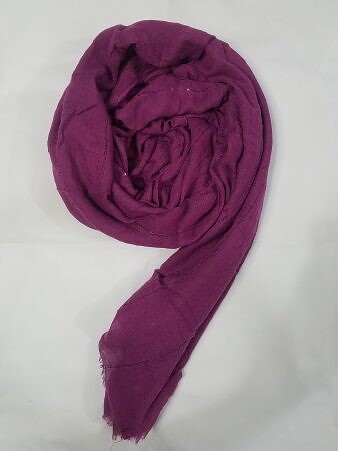 Lawn with Sitare - Burgundy Lawn with Sitare - Burgundy