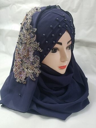 Pearl Ready to Wear with Bunch - Violet Pearl Ready to Wear with Bunch - Violet