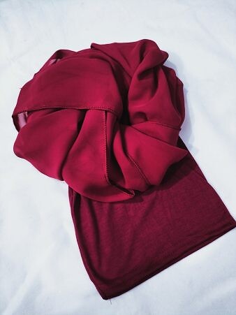 Chiffon Ready to Wear Hijab with Stitched Cap - Maroon