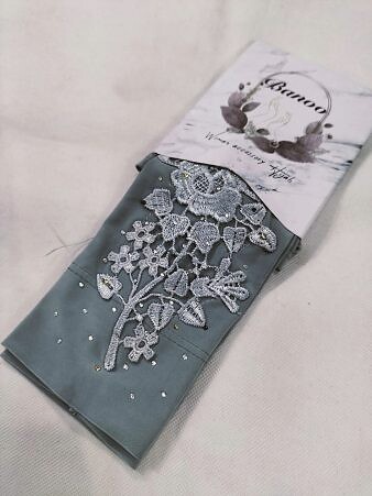 Floral Bunch Sleeves - Grey