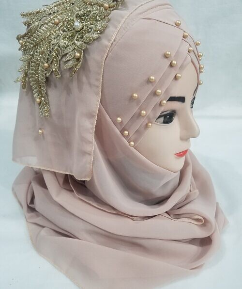 pearl ready to wear with fancy bunch nude