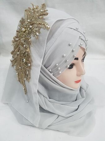 Pearl Ready to Wear with Fancy Bunch - Daisy White