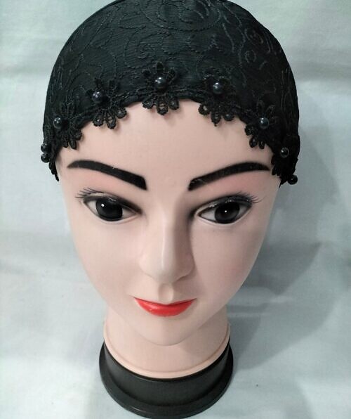 embroidered tie back bonnet design 3