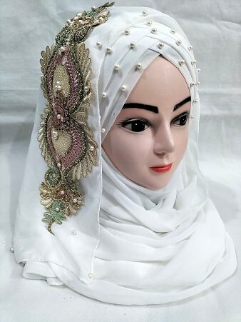 Bridal Pearl Ready to Wear with Bunch - Black Bridal Pearl Ready to Wear with Bunch - Black