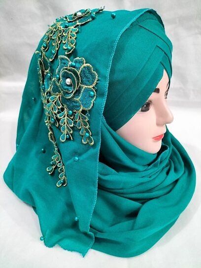 Lawn Floral Ready to Wear with Fancy Bunch - Sea Green Lawn Floral Ready to Wear with Fancy Bunch - Sea Green