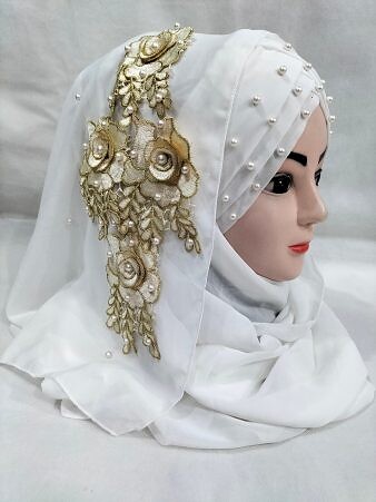 Pearl Ready to Wear with Matching Bunch – White Pearl Ready to Wear with Matching Bunch – White