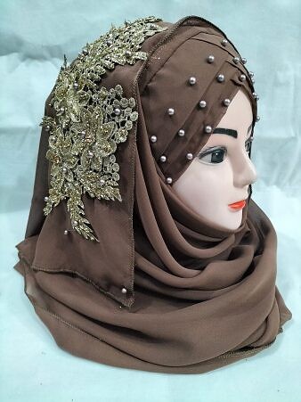 Pearl Ready to Wear with Bunch - Brown Pearl Ready to Wear with Bunch - Brown