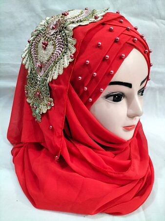 Bridal Pearl Ready to Wear with Bunch - Red Bridal Pearl Ready to Wear with Bunch - Red