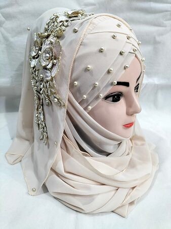 Pearl Ready to Wear with Matching Bunch - Beige Pearl Ready to Wear with Matching Bunch - Beige