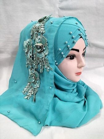 Pearl Ready to Wear with Matching Bunch - Cyan Pearl Ready to Wear with Matching Bunch - Cyan