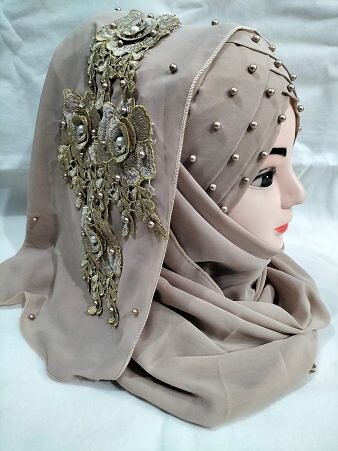 Pearl Ready to Wear with Matching Bunch - Dirty Brown Pearl Ready to Wear with Matching Bunch - Dirty Brown