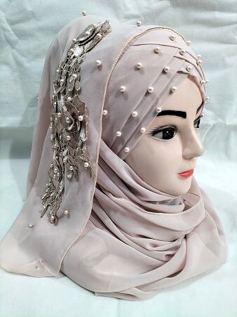 Pearl Ready to Wear with Matching Bunch - Nude Pearl Ready to Wear with Matching Bunch - Nude