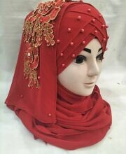 Pearl Ready to Wear with Matching Bunch - Red