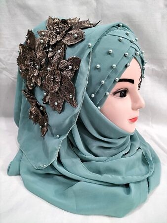 Pearl Ready to Wear with Flower Bunch - Seafoam Green