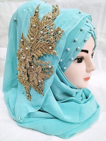 Pearl Ready to Wear with Golden Bunch - Cyan