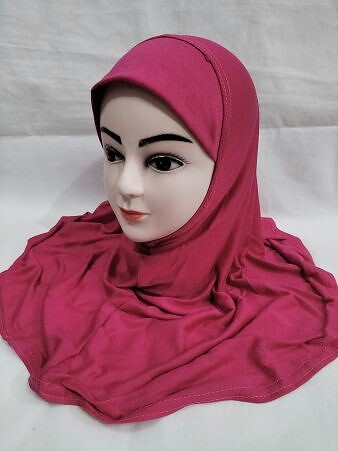 Plain Ready to Wear Makna for Kids (5-10) - Deep Pink Plain Ready to Wear Makna for Kids (5-10) - Deep Pink