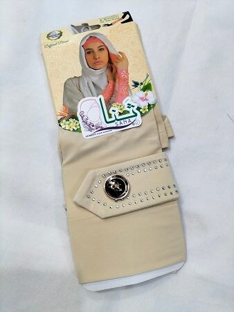 Fancy Sleeves with Button - Cream