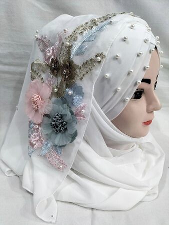 Pearl Ready to Wear with Embroidered Bunch - White