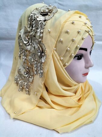 Pearl Ready to Wear with Matching Bunch - Light Yellow Pearl Ready to Wear with Matching Bunch - Light Yellow