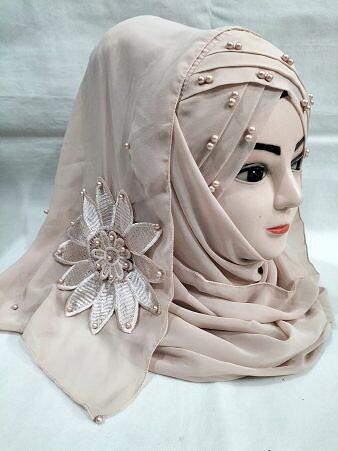 Pearl Ready to Wear with Matching Flower Bunch - Nude Brown Pearl Ready to Wear with Matching Flower Bunch - Nude Brown