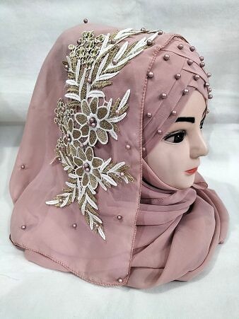 Pearl Floral Ready to Wear with 3D Bunch - Tea Pink Pearl Floral Ready to Wear with 3D Bunch - Tea Pink