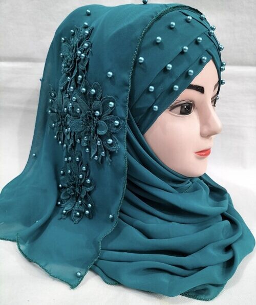 pearl ready to wear with matching 3d bunch teal