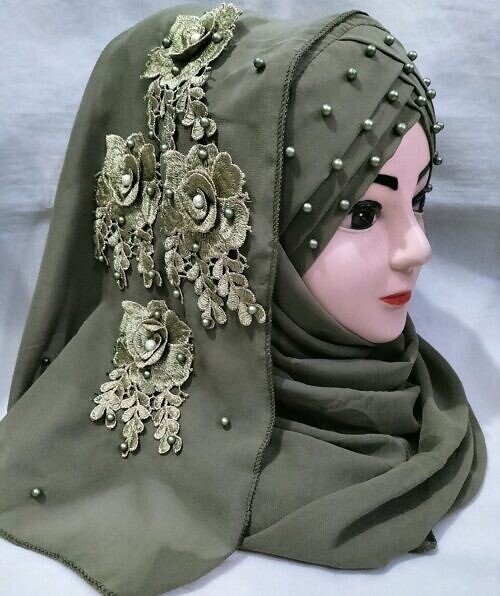pearl ready to wear with matching bunch dark olive green mehndi