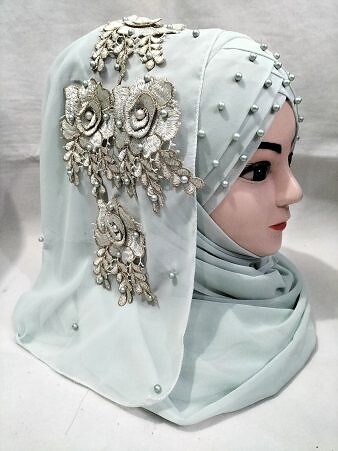 Pearl Ready to Wear with Matching Bunch - Mint Green