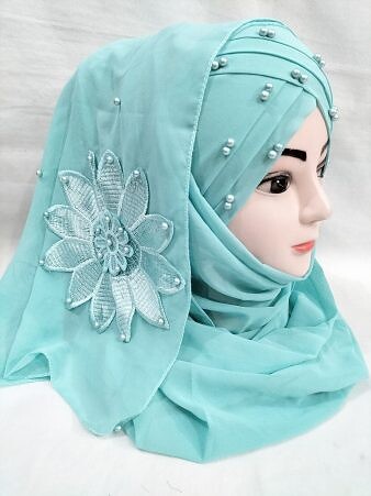 Pearl Ready to Wear with Matching Flower Bunch - Mint Pearl Ready to Wear with Matching Flower Bunch - Mint