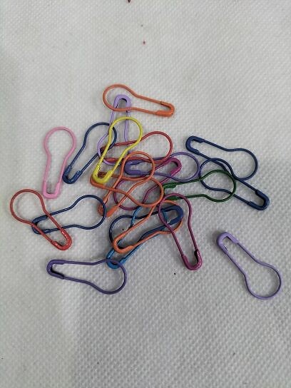 Coilless Bulb Snag Free Pins - Multi-Colored 1 Pack of 50