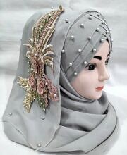 pearl floral ready to wear with 3d bridal bunch grey