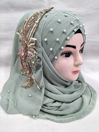 Pearl Floral Ready to Wear with 3D Bridal Bunch - Tea Green