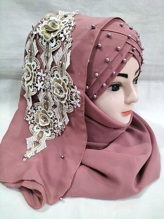 Pearl Floral Ready to Wear with 3D Fancy Bunch - Tea Pink Pearl Floral Ready to Wear with 3D Fancy Bunch - Tea Pink