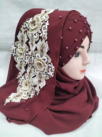 Pearl Floral Ready to Wear with 3D Fancy Bunch - Maroon Pearl Floral Ready to Wear with 3D Fancy Bunch - Maroon