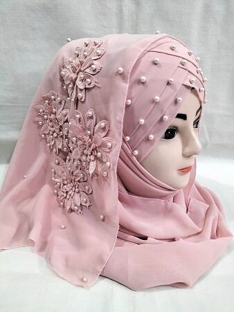 Pearl Ready to Wear with Matching 3D Bunch - Tea Pink Pearl Ready to Wear with Matching 3D Bunch - Tea Pink