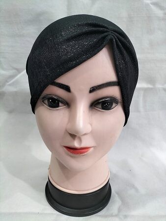 Side Parting Shimmery Cap - Black Side Parting Shimmery Cap - Black