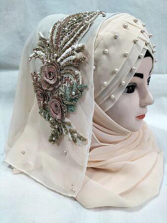 Pearl Floral Ready to Wear with 3D Bridal Bunch - Light Peach Pearl Floral Ready to Wear with 3D Bridal Bunch - Light Peach