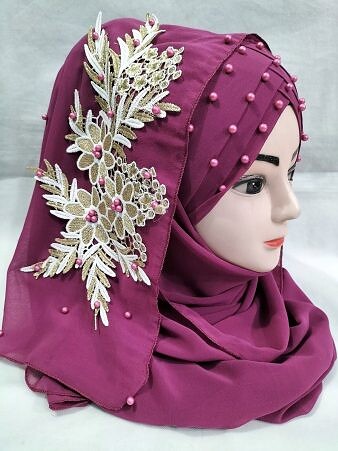 Pearl Floral Ready to Wear with 3D Bunch - Magenta Pearl Floral Ready to Wear with 3D Bunch - Magenta