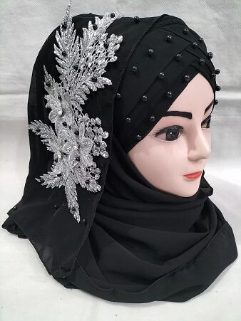 Pearl Floral Ready to Wear with Silver Bunch - Black