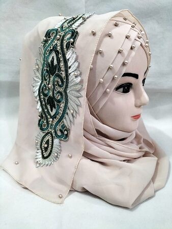 Pearl Floral Ready to Wear with 3D Fancy Flower Bunch - Nude Pink (Design 1) Pearl Floral Ready to Wear with 3D Fancy Flower Bunch - Nude Pink (Design 1)