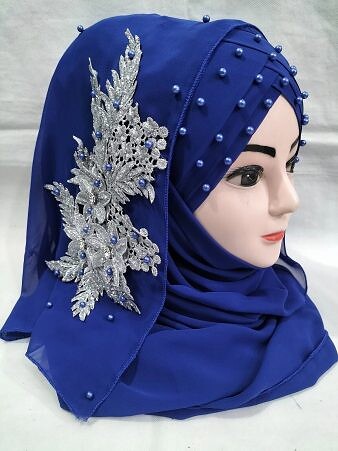 Pearl Floral Ready to Wear with Silver Bunch - Blue Pearl Floral Ready to Wear with Silver Bunch - Blue