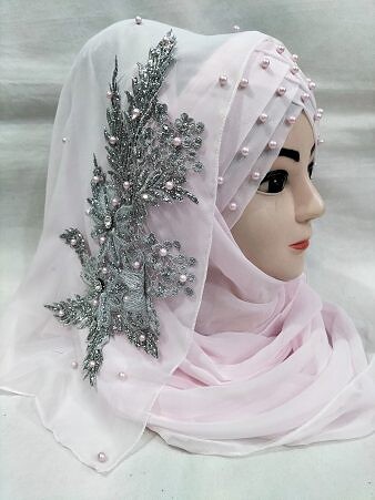 Pearl Floral Ready to Wear with Silver Bunch - Light Pink Pearl Floral Ready to Wear with Silver Bunch - Light Pink