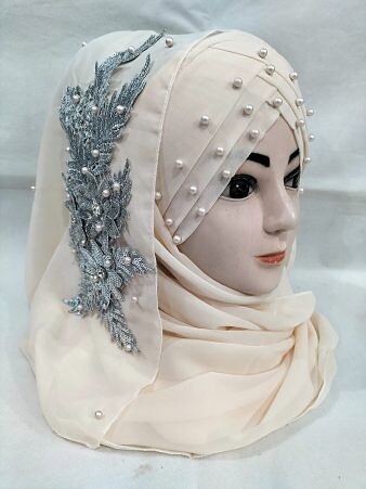 Pearl Floral Ready to Wear with Silver Bunch - Design 2 - Light Peach