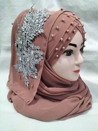 Pearl Floral Ready to Wear with Silver Bunch - Dirty Brown Pearl Floral Ready to Wear with Silver Bunch - Dirty Brown