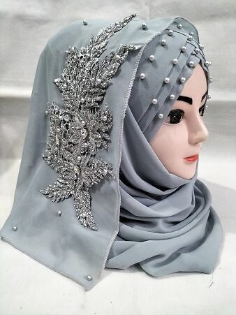 Pearl Floral Ready to Wear with Silver Bunch - Grey