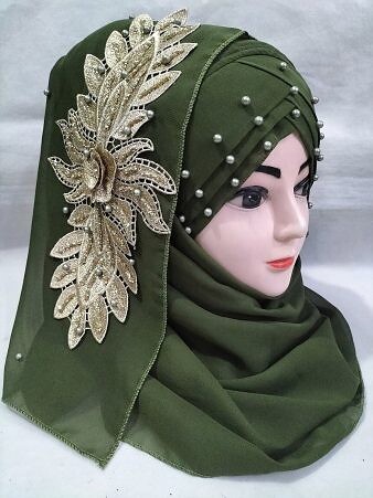 Pearl Ready to Wear with Golden Bunch - Dark Olive Green (Mehndi)