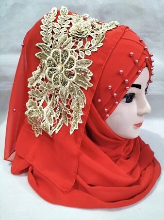 Pearl Ready to Wear with Golden Bunch - Red (Design 2) Pearl Ready to Wear with Golden Bunch - Red (Design 2)